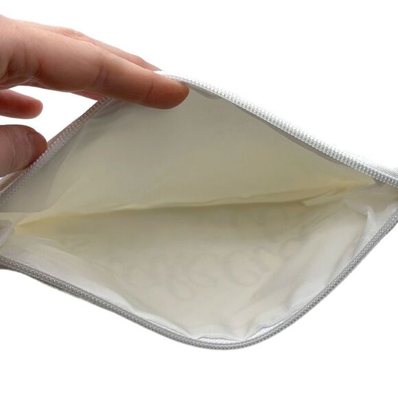 NWT Wool + Pepper Co. Cosmetic Makeup Bag - Picture 4 of 4